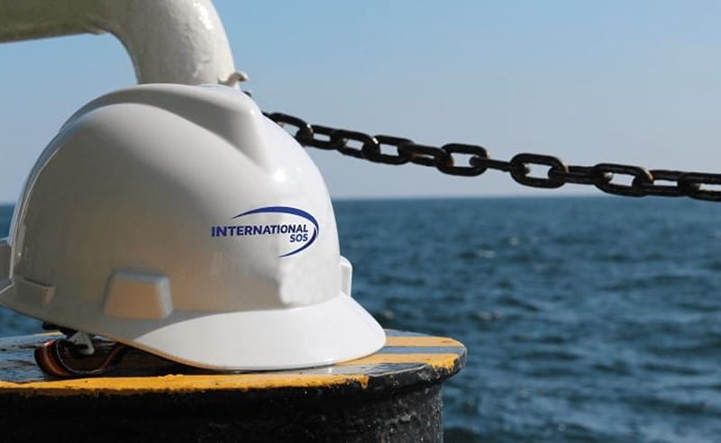offshore-helmet - 693x426